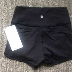 Brand New “In Movement Short 2.5 inch”